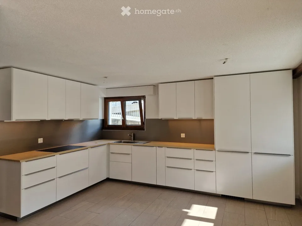 5,5- Zimmerwohnung zu vermieten
