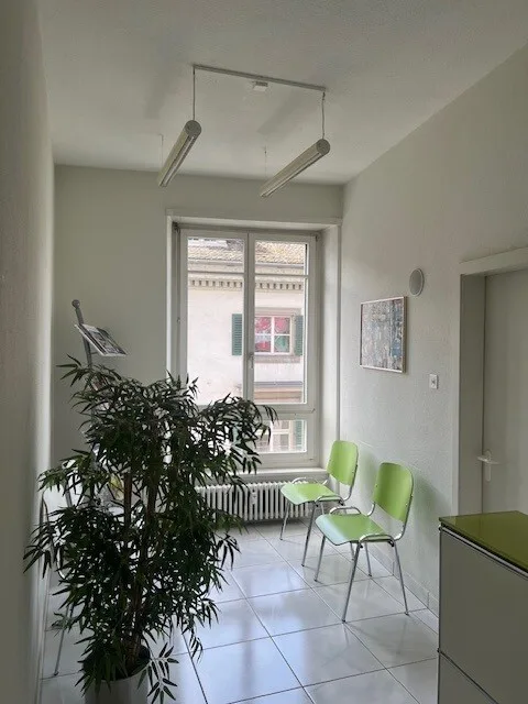 Repräsentative Praxis- & Dienstleistungsfläche an Top-Adresse