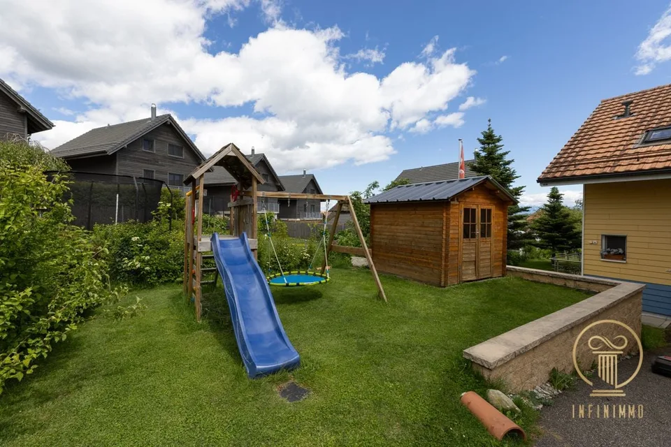 ST-OYENS - jolie villa jumelle de 5.5 pièces dans un quartier calme et très agréable.