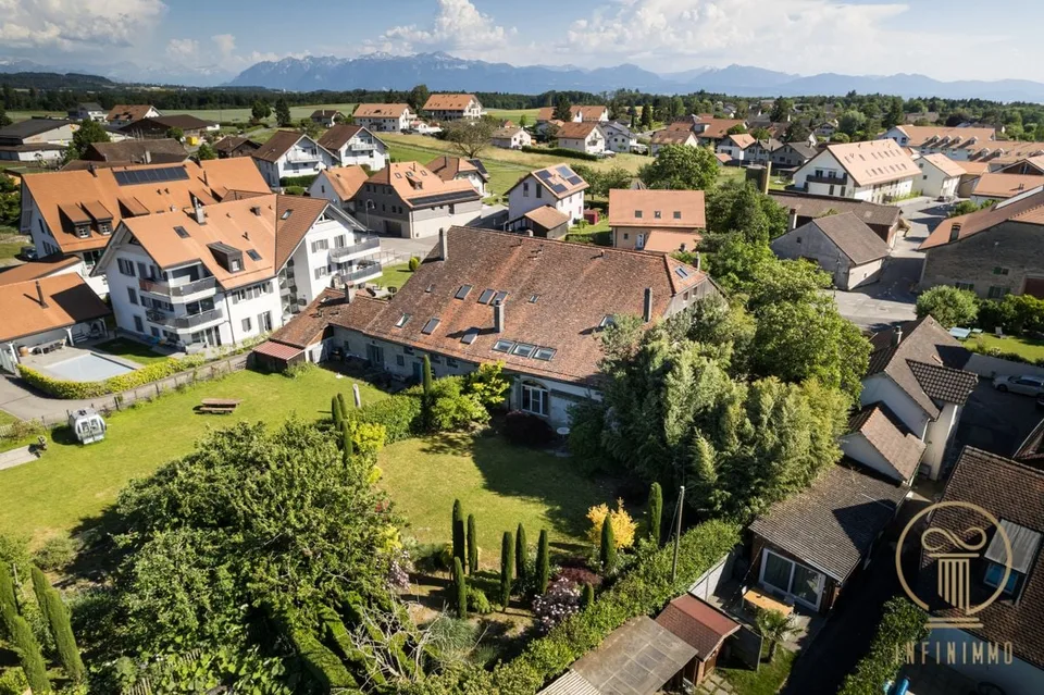 SULLENS, coup de coeur! Maison villageoise très bien rénovée à découvrir.