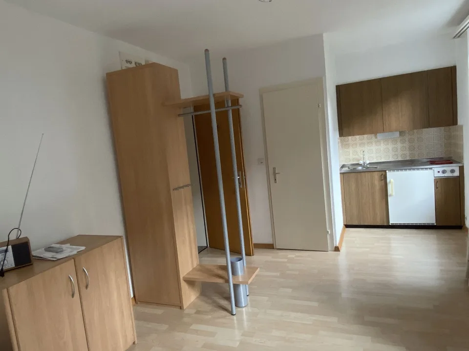 Möbliertes 1-Zimmer-Apartment im Altbau – Winterthur Wülflingen