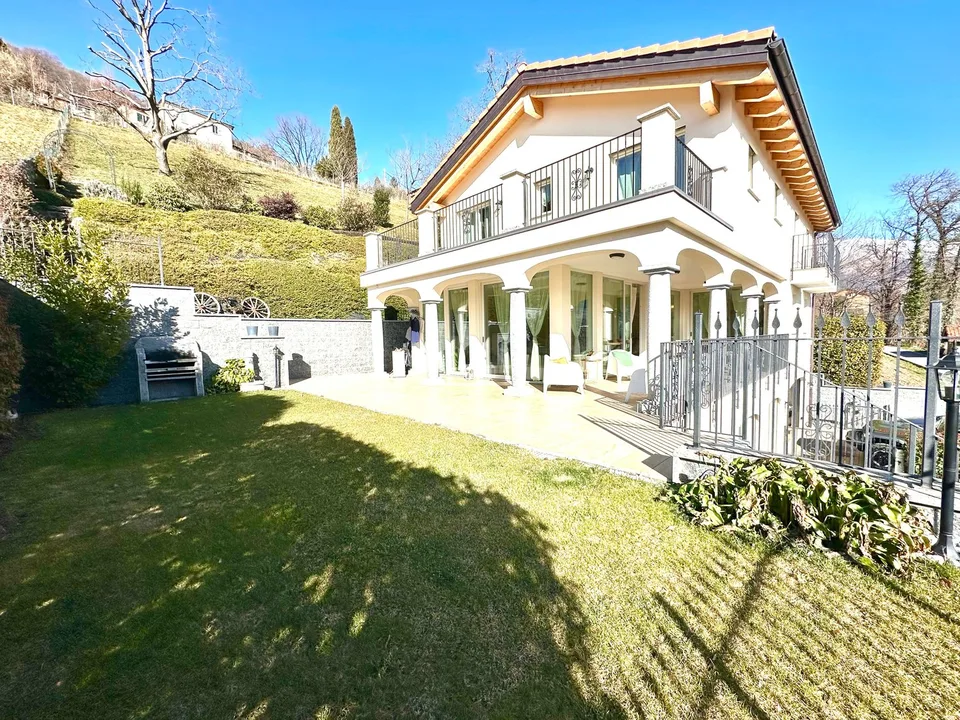 Villa fascinante à vendre à Capriasca