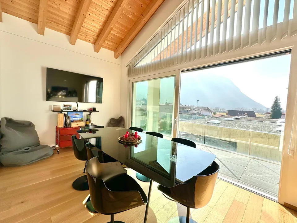 Eleganza Moderna e Comfort: Villa con Rifiniture di Pregio
