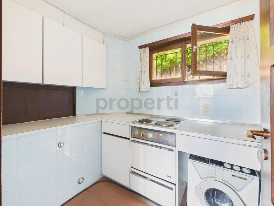 Exklusives Rustico mit 4.5 Zimmern und Seeblick, Arogno