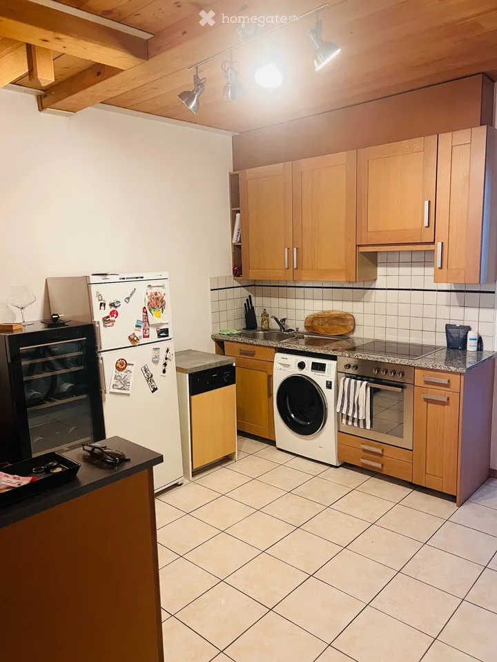 Übernahme des Mietvertrags Loft (81 m²) mit Parkplatz Carouge