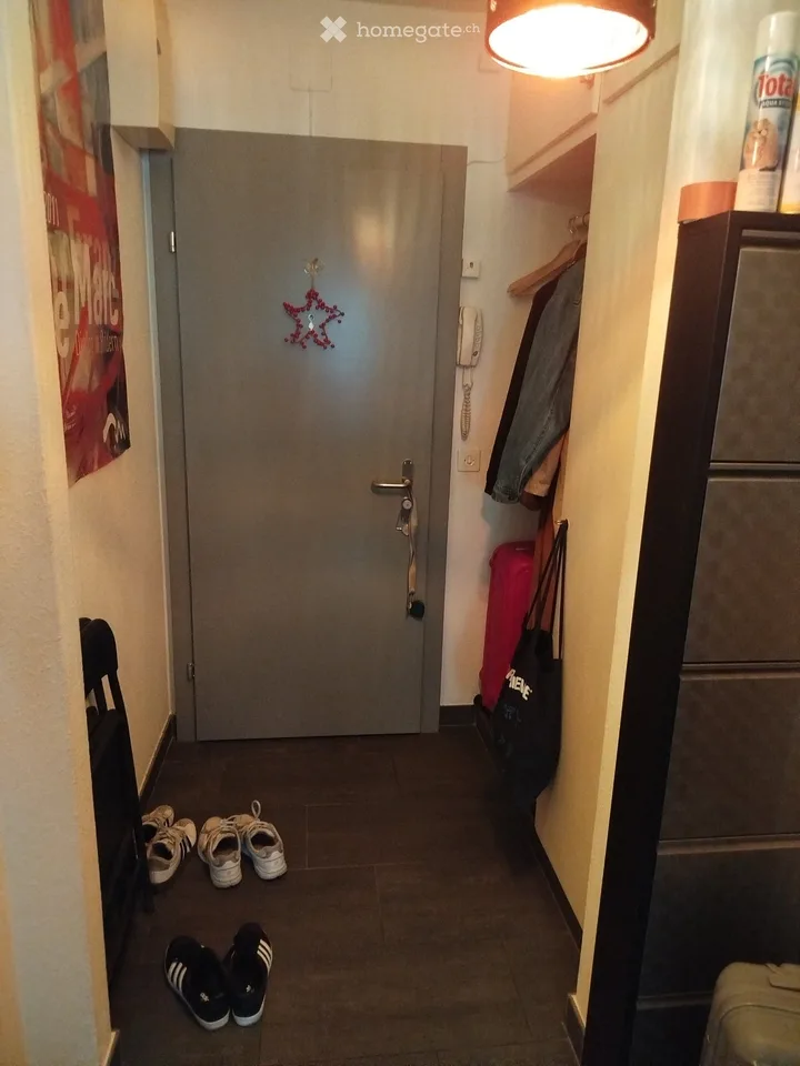 Schönes Apartment in der Nähe von Geschäften - Transport und ruhig