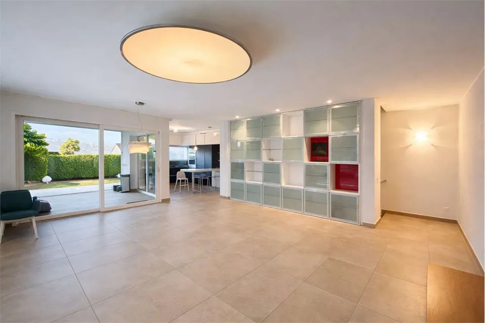 Elegante villa con giardino a Lugano - Pregassona