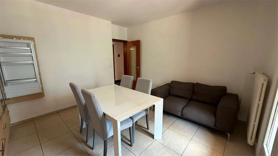 Mieten Sie 3.5 Zimmer in Bodio
