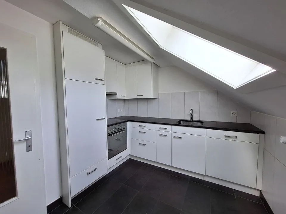 Appartement 2 pièces, 2e étage