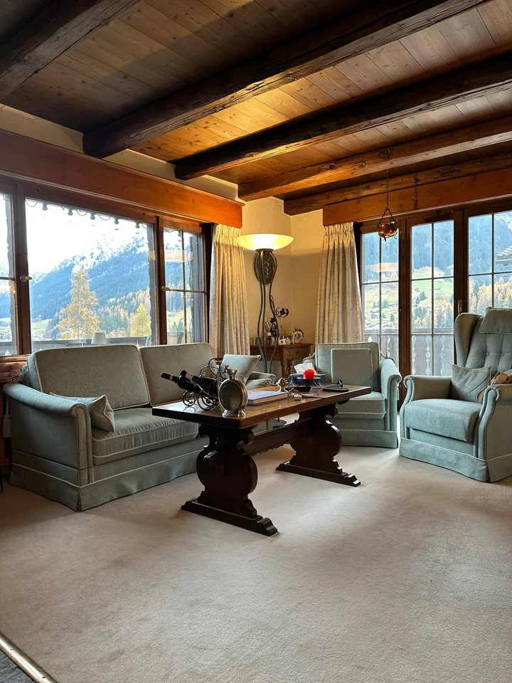 Affascinante chalet di 6 locali in una posizione tranquilla di Klosters-Serneus