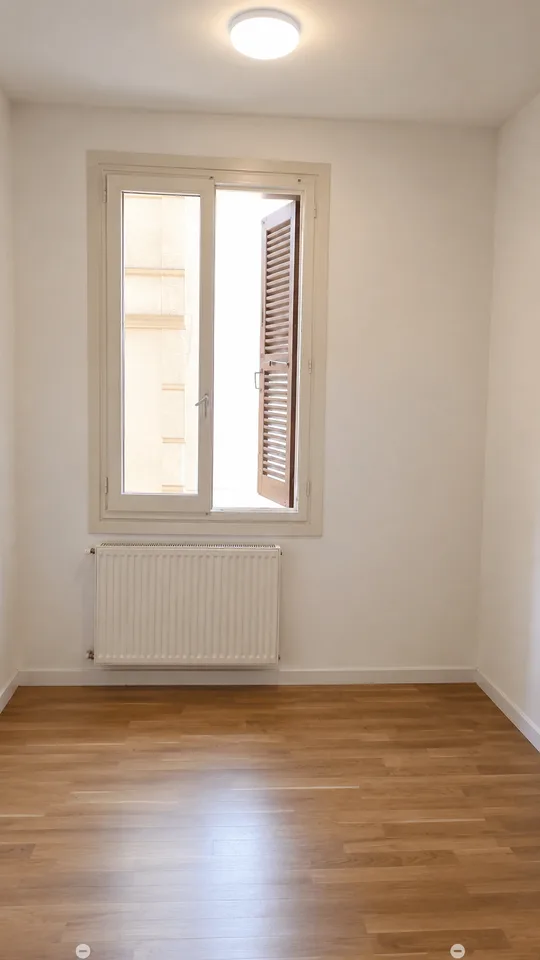Ampio appartamento di 6 locali con balcone e garage a Biel