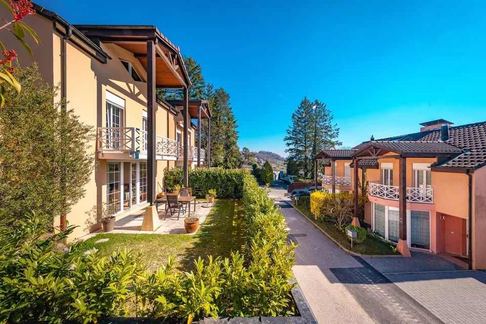 Magnifique villa familiale lumineuse avec vue lac