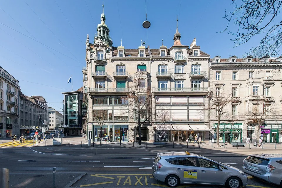 Neu ausgebautes und gekühltes Büro an der Bahnhofstrasse