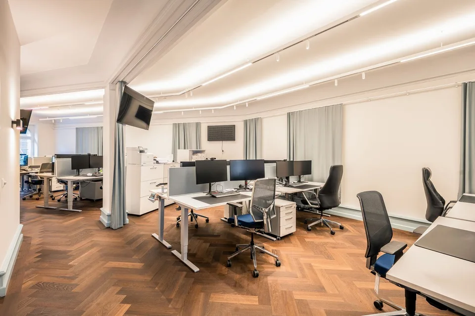 Ufficio nuovo e climatizzato sulla Bahnhofstrasse