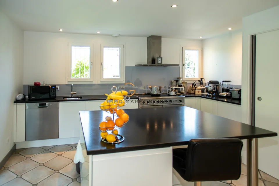 Neuvecelle - Casa di 8 locali di 189M2
