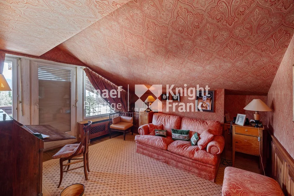 Attic apartment close to the golf course with individual studio – photo 6 of 10