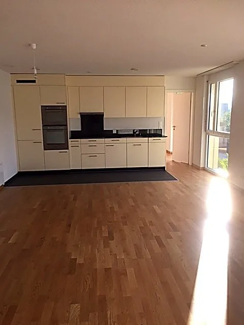 moderne 2.5-Zimmerwohnung, ca. 74 m2