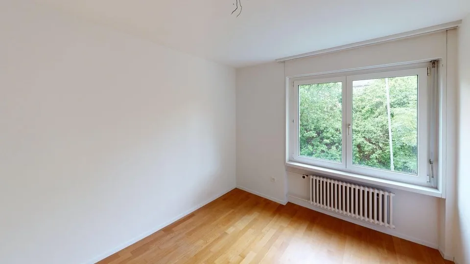 6-Zimmer-Wohnung im Herzen von Zumikon - ENGLISH BELOW