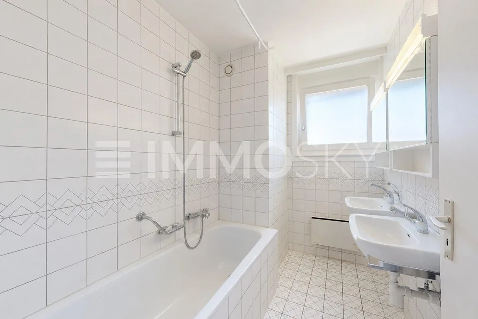 Geräumige 2.5-Zimmer-Wohnung mit Balkon in Romont