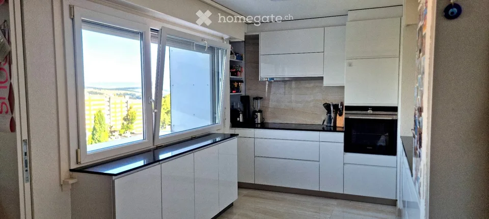 Bright 150m2 duplex on the 6th floor