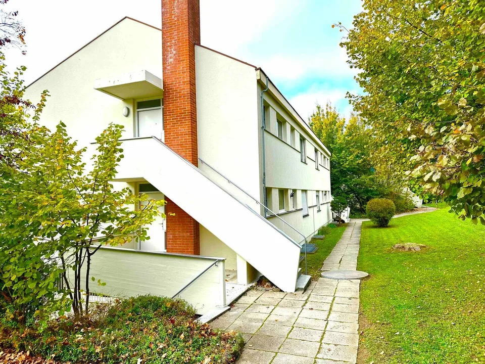 Ruhiges Einzelzimmer in einer gemeinsam genutzten Geschäftswohnung mit großer Terrasse und Aussicht – Foto 18 von 18
