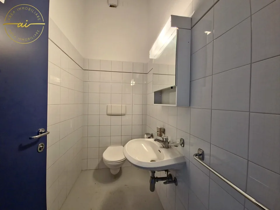 Espace commercial au rez-de-chaussée dans le centre de Chiasso