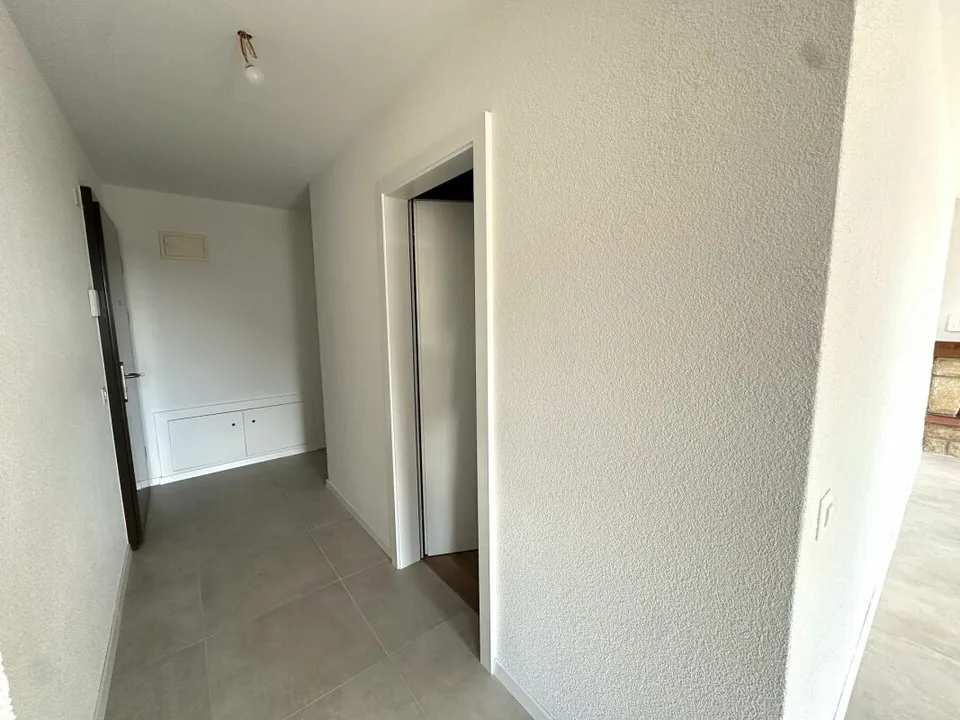 Sehr schönes 4.5-Zimmer-Apartment komplett renoviert!