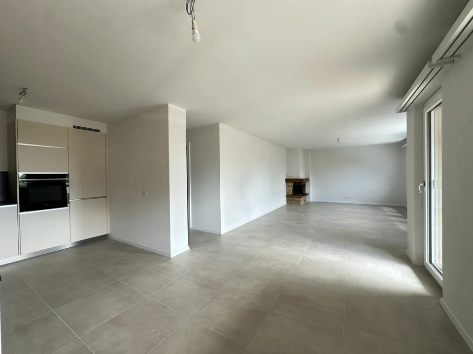 Sehr schönes 4.5-Zimmer-Apartment komplett renoviert!