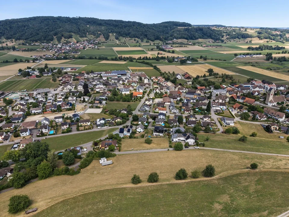 1'808 m² plein de possibilités - W2