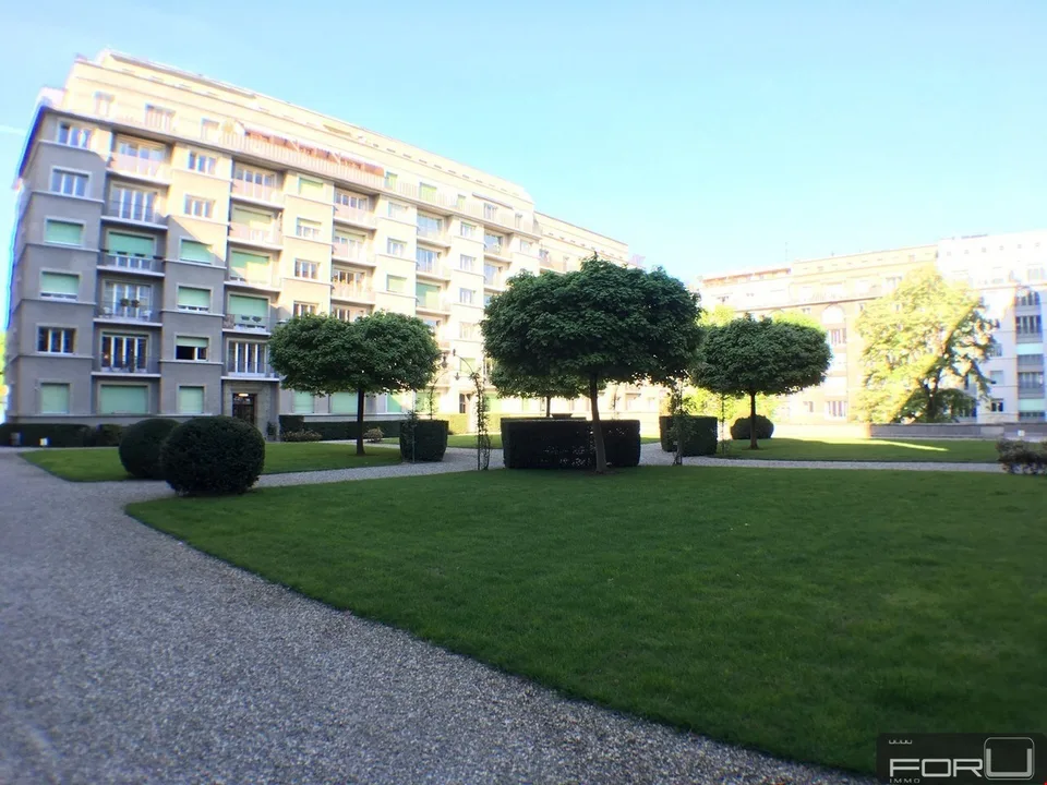 Superbe appartement de 5 pièces aux Eaux-Vives