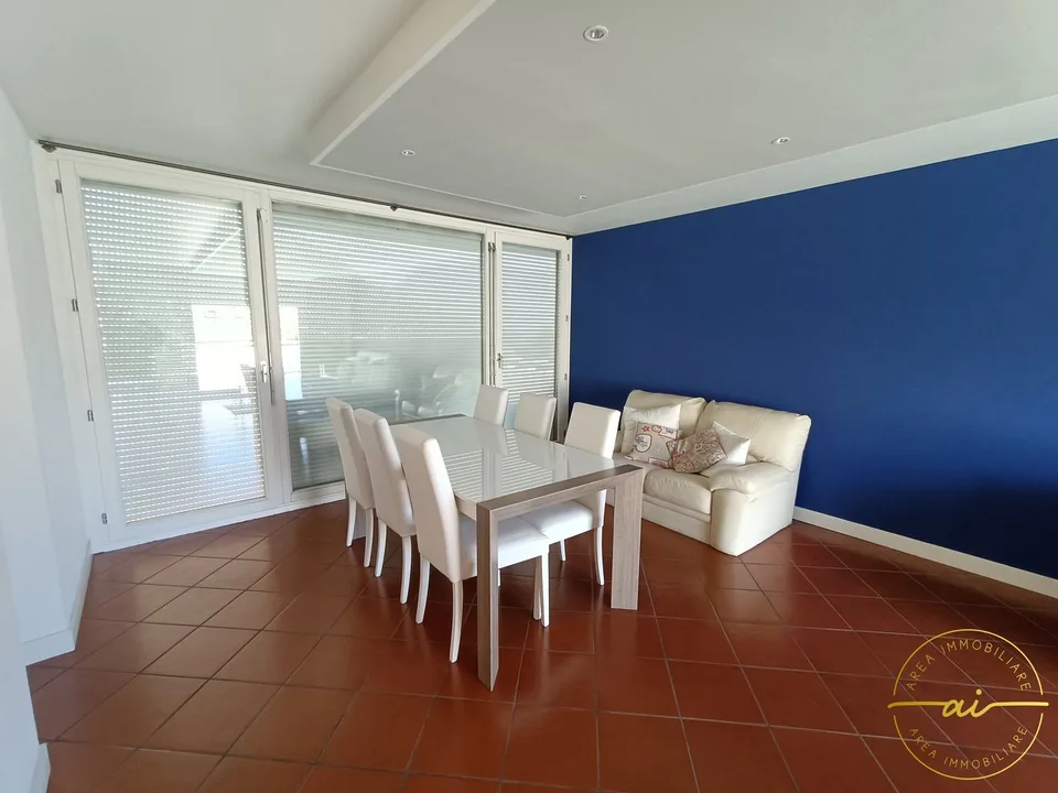 ATTICO 4.5 LOCALI CON DOPPIA TERRAZZA E VISTA APERTA