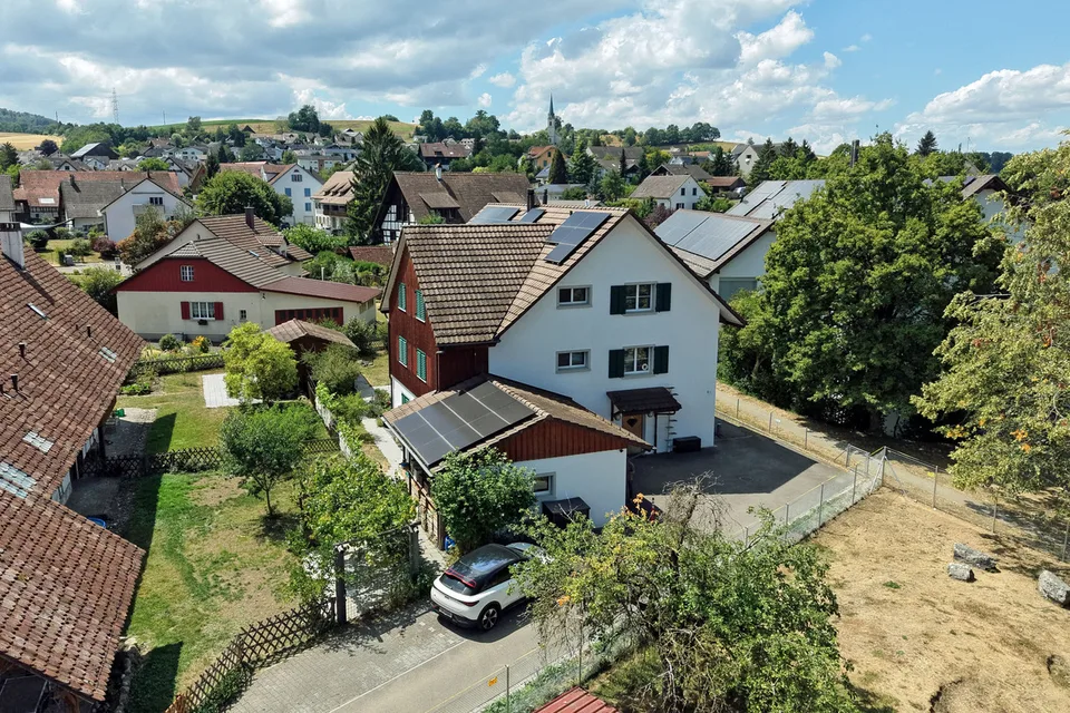 Top zentral - modernes und grosszügiges Zuhause