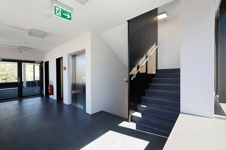 Your new company location - everything fits with us!