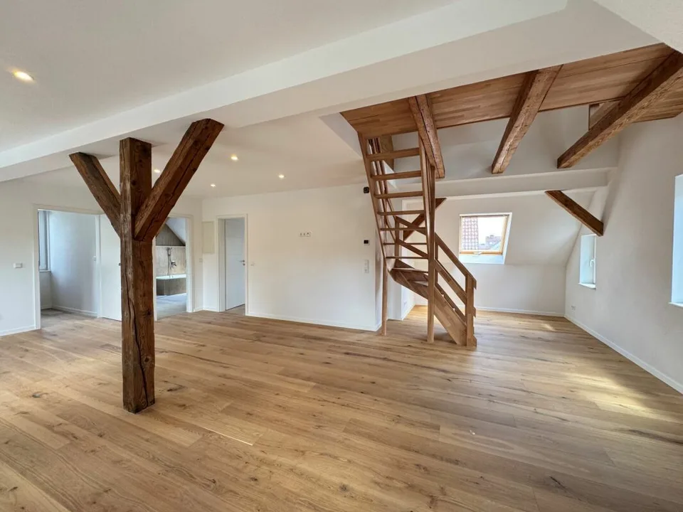 Investoren aufgepasst! Kernsanierte Dachgeschosswohnung in attraktiver Lage von Freudenstadt