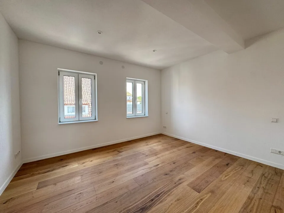 Investitori attenzione! Appartamento mansardato ristrutturato in una posizione attraente di Freudenstadt
