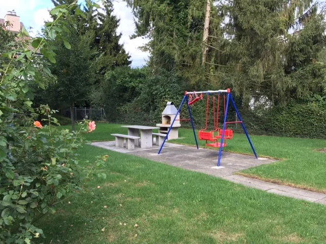 Renovierte 2,5-ZWG an ruhiger Wohnlage im Grünen
