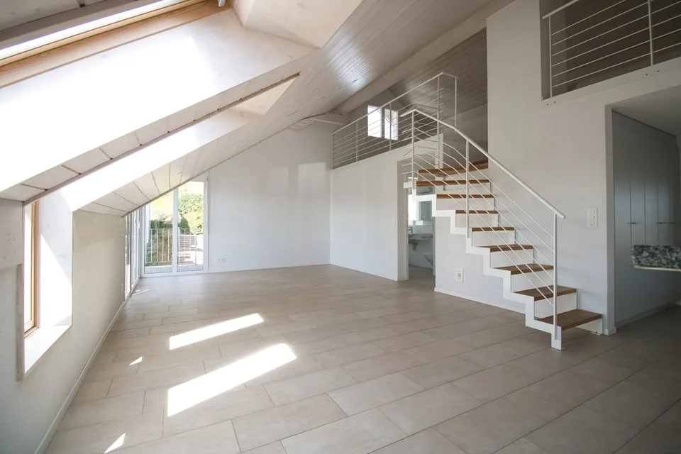 Appartement lumineux et spacieux de 4,5 pièces avec un balcon magnifique