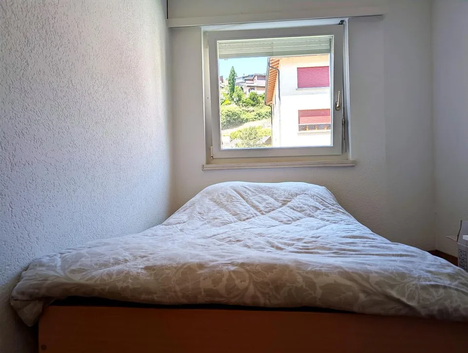 Sion, 3.5-Zimmer-Wohnung im Westen der Stadt mit Parkplatz