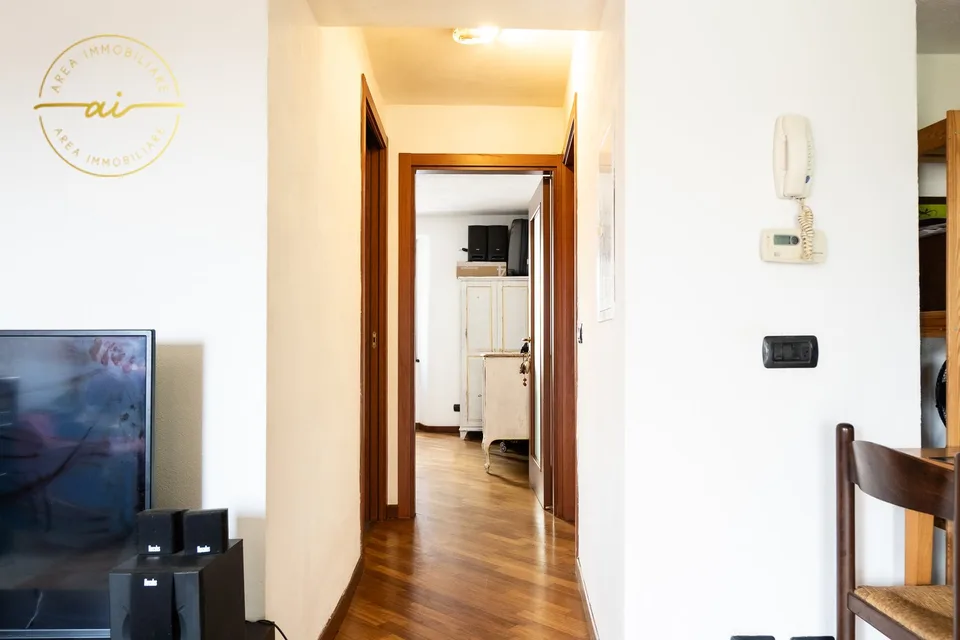 Maison multifamiliale avec 3 appartements à vendre, idéale également comme investissement