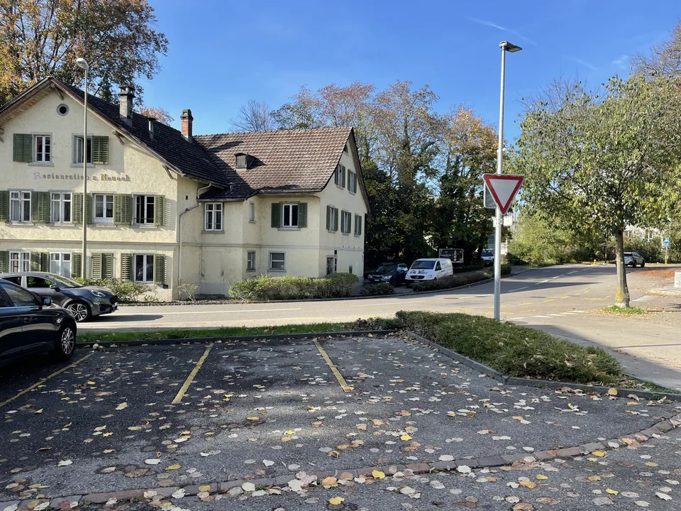 Parkplatz zu vermieten