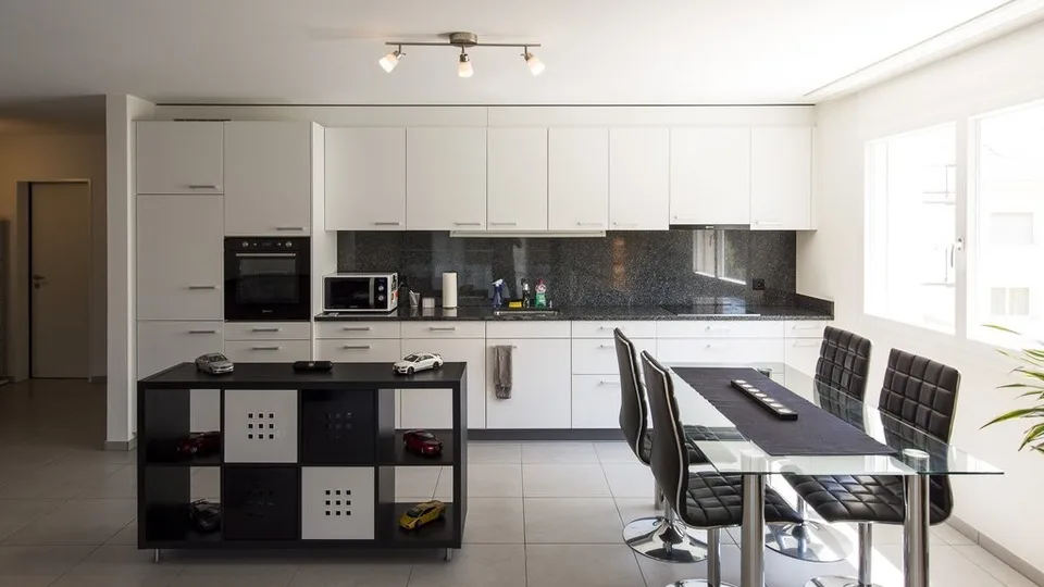 HELLE 3.5 ZIMMER-WOHNUNG IN STEIN