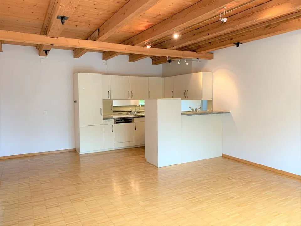 Charming 3.5-room apartment in the village center for rent!