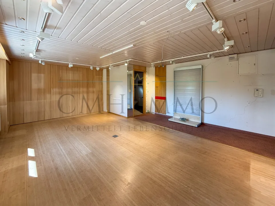 Einfamilienhaus mit Einliegerwohnung oder Homeoffice
