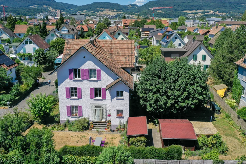 Dreifamilienhaus an guter Lage in Buchs mit gepflegtem Umschwung
