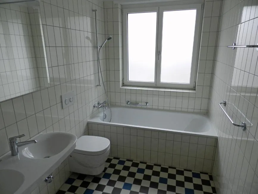 Helle 3-Zimmer-Wohnung im 2. Obergeschoss mit grossem Balkon