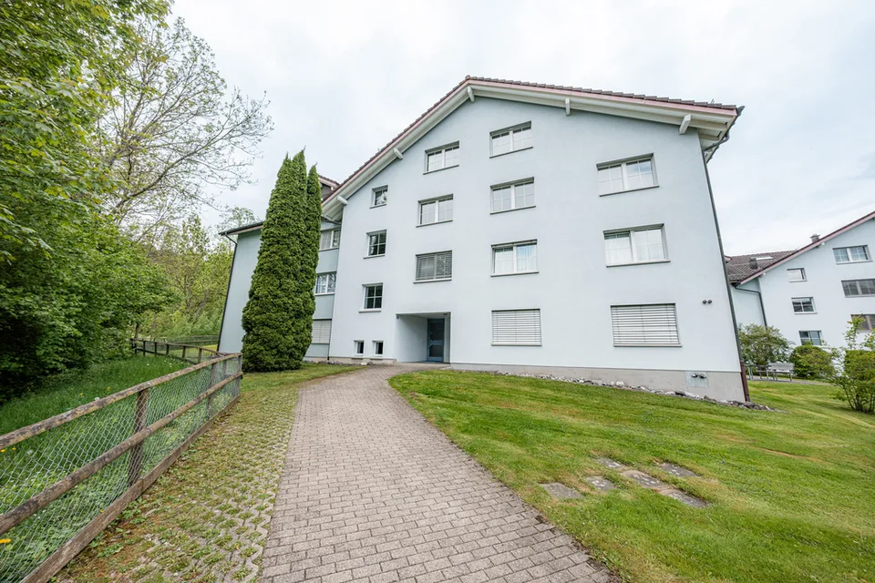 Gemütliche 2.5 Zimmer-Wohnung zum Wohlfühlen!
