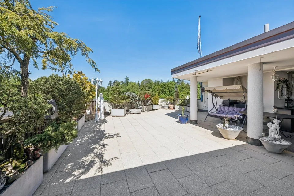 Über den Dächern von Lenzburg - Attikawohnung mit grosser Dachterrasse
