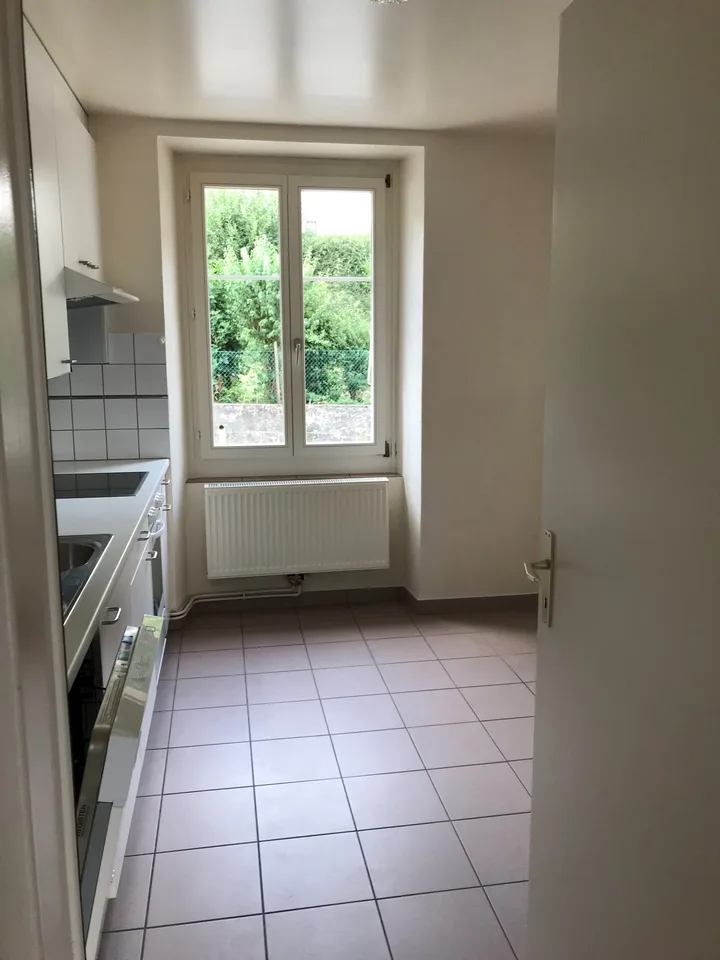 Appartamento di 3 locali con balcone a Fontainemelon