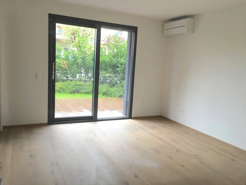 Pregassona, elegantes 4,5-Zimmer-Wohnung mit Garten