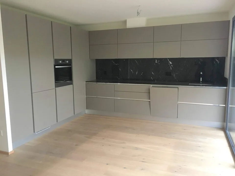 Pregassona, elegantes 4,5-Zimmer-Wohnung mit Garten